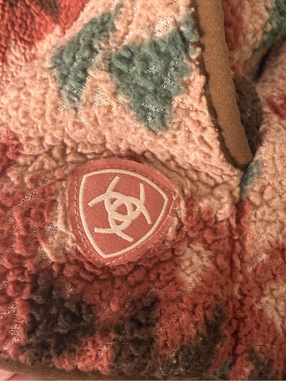 Ariat Sherpa Pullover with Aztec-Style Pattern in Pink, Rust, Green - Picture 4 of 6